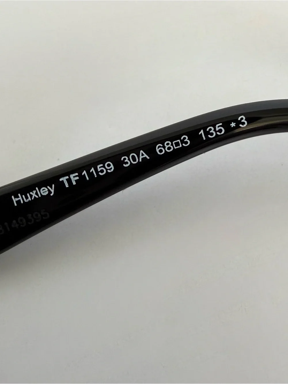 NEW!!! Tom Ford unisex  sunglasses Huxley TF1159 30A Authentic